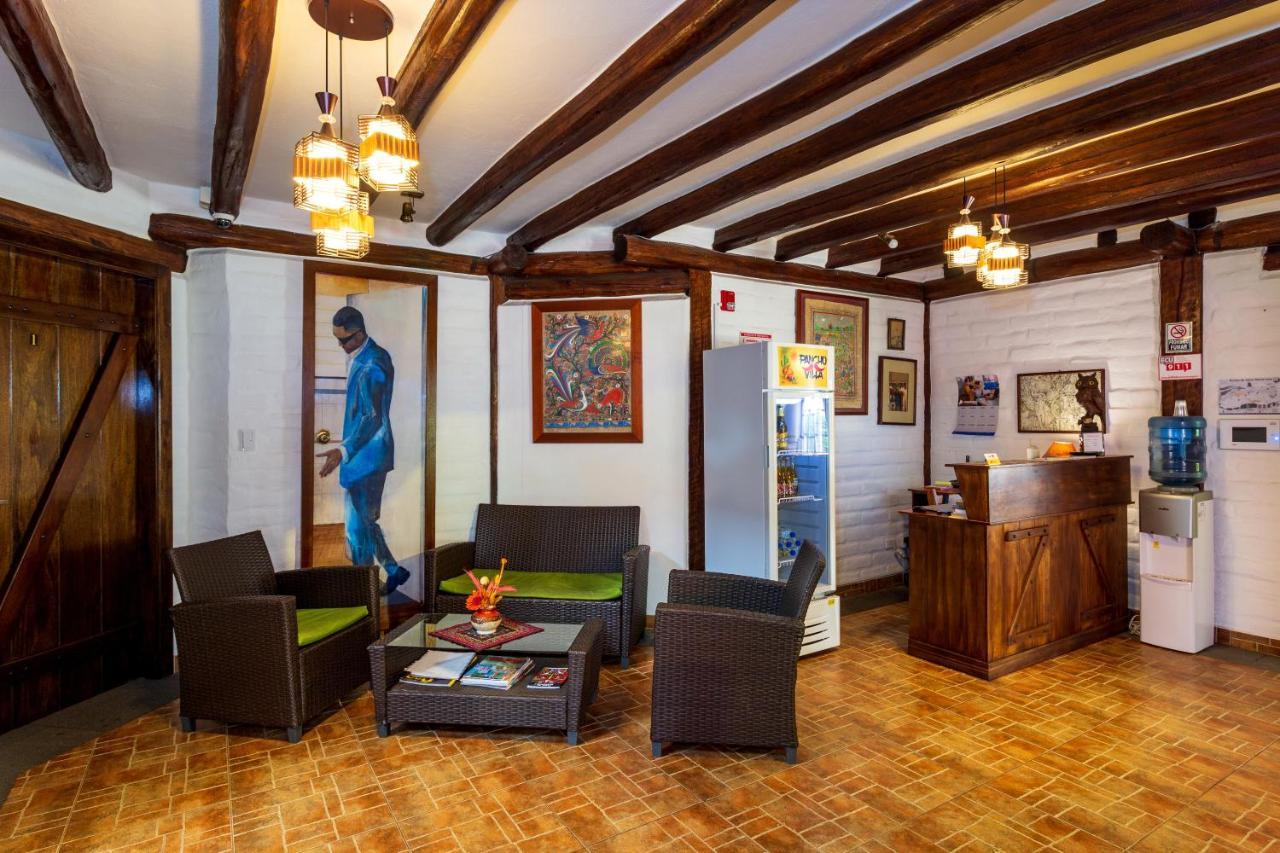 Hotel Ile Баньос Экстерьер фото