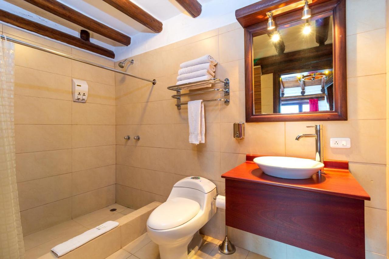 Hotel Ile Баньос Экстерьер фото
